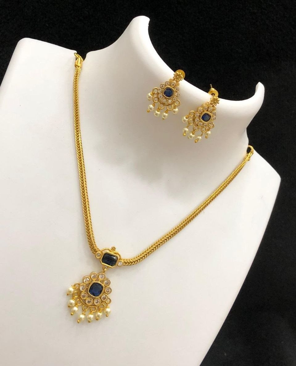 Pearl drop Stone Delicate Necklace set - Blue